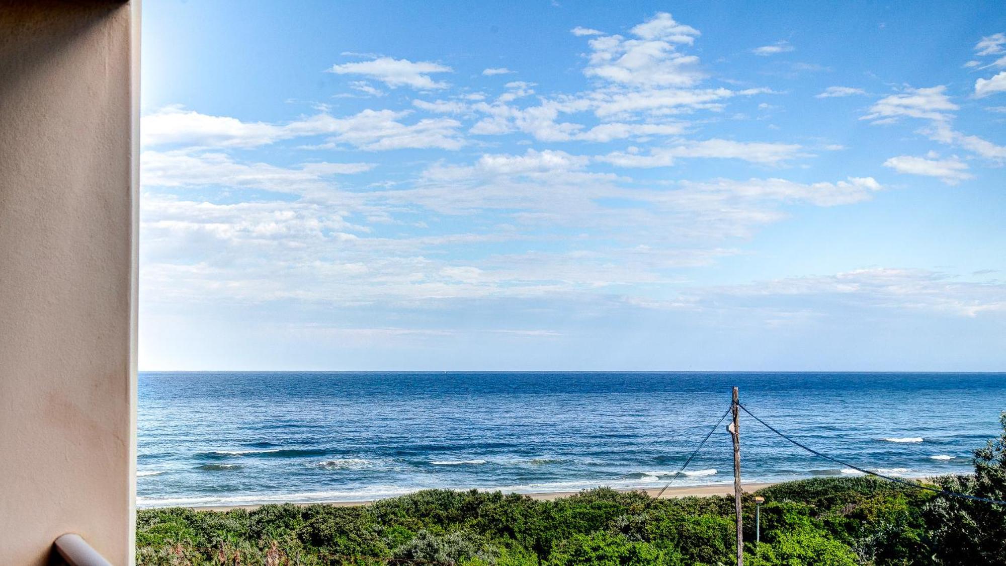 Illovo Beach Apartments At La Mer Amanzimtoti Oda fotoğraf