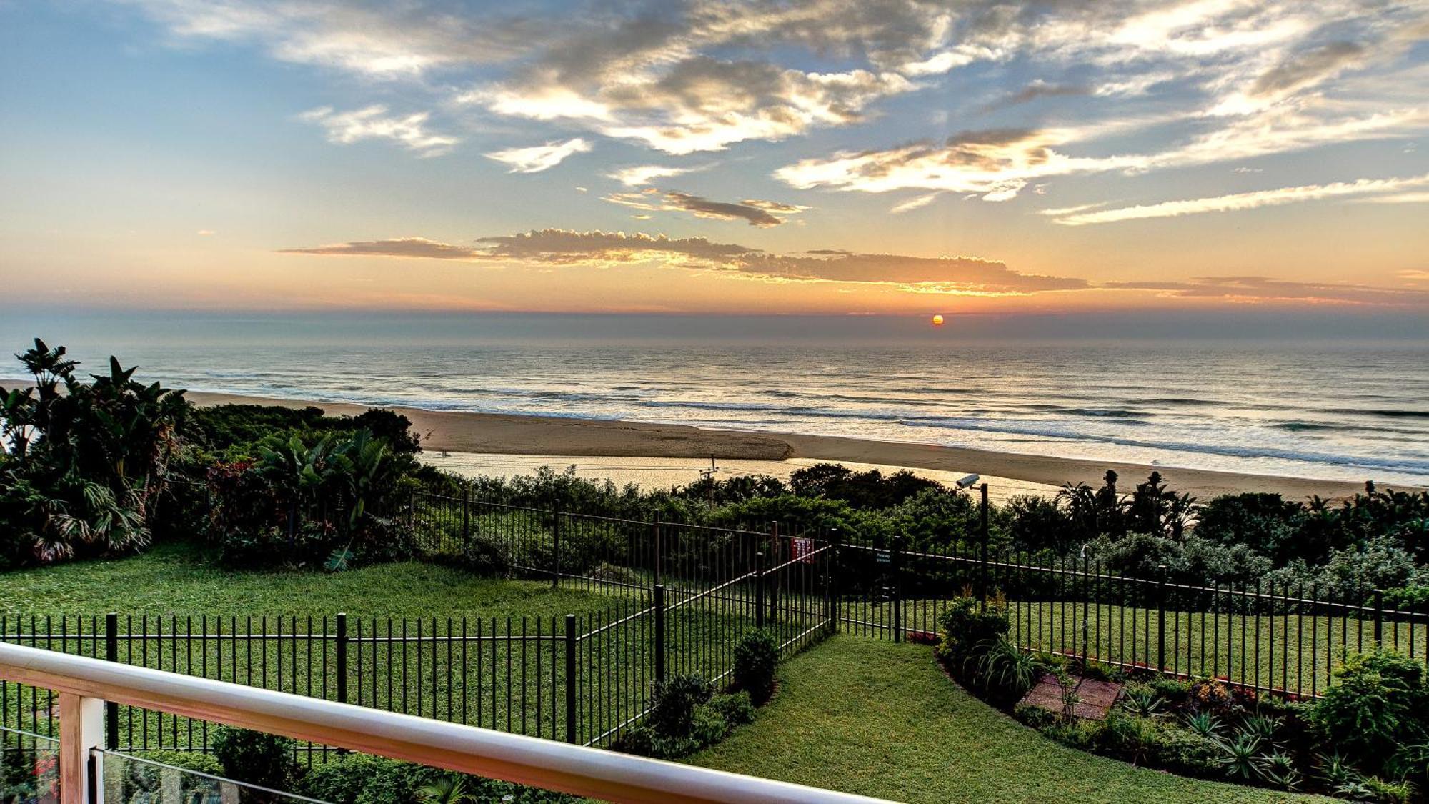 Illovo Beach Apartments At La Mer Amanzimtoti Oda fotoğraf